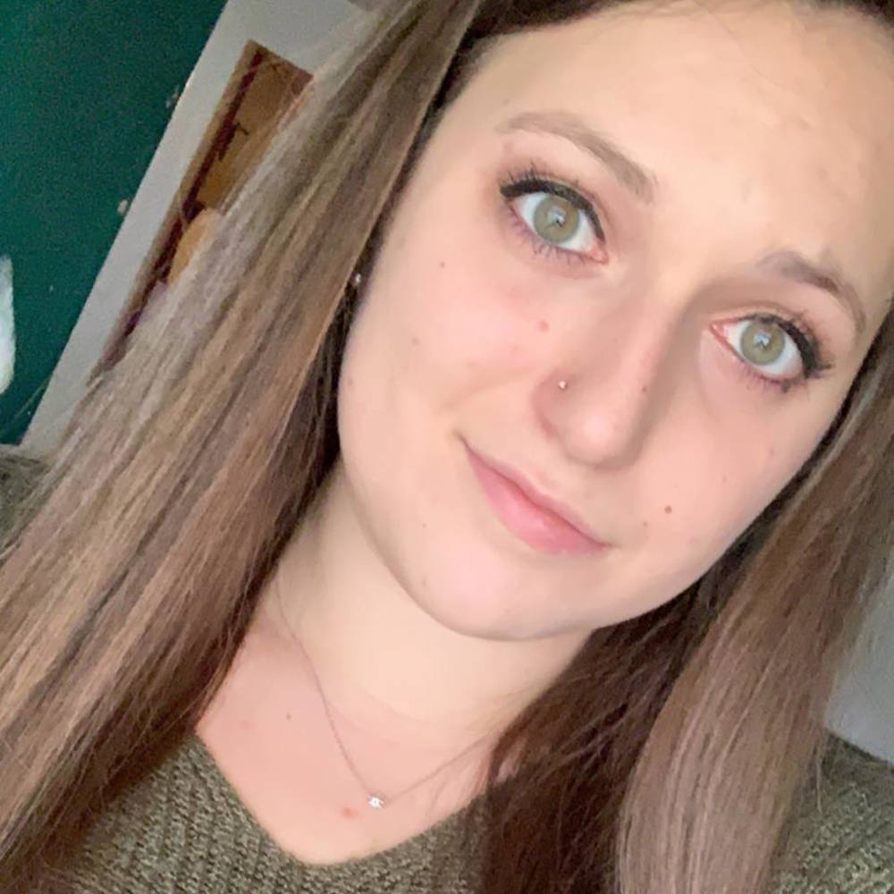 Meet your Posher, Melissa
